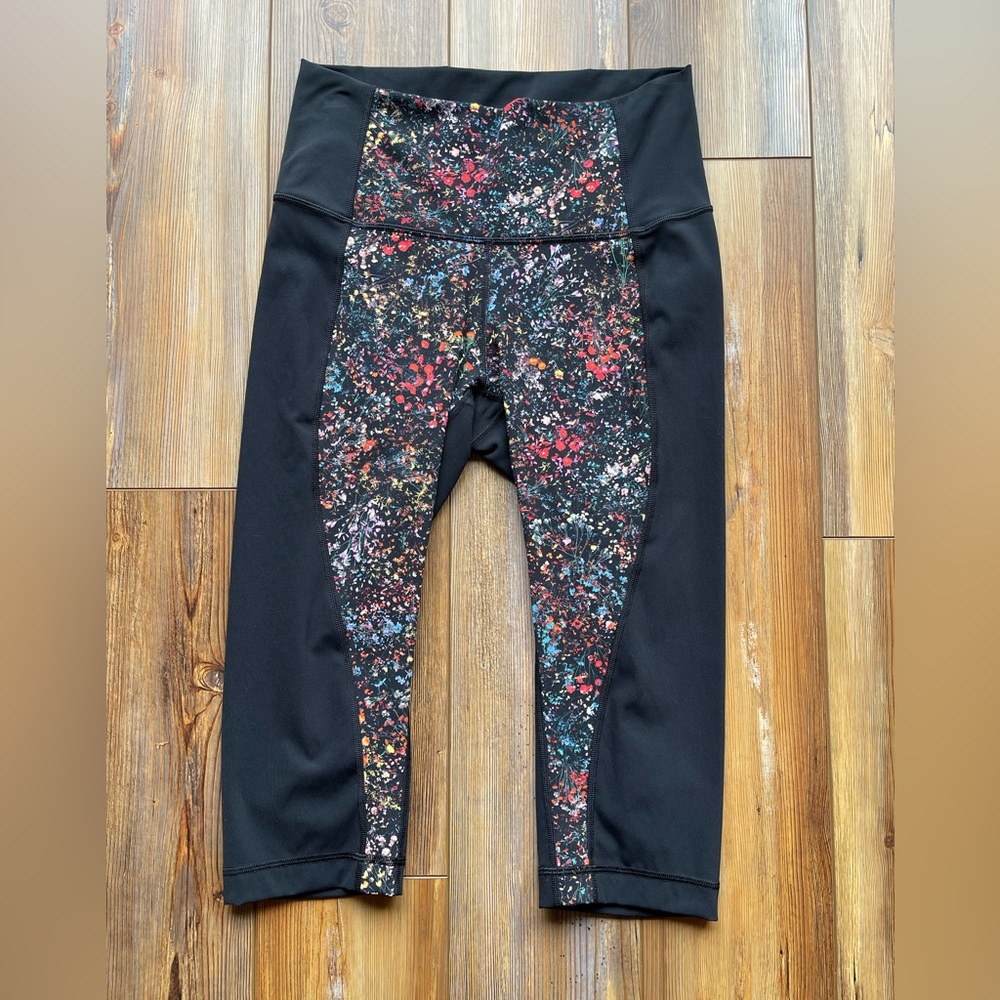 Lululemon Wunder Under Crop High-Rise *Curve 17" - Flowerescent Multi